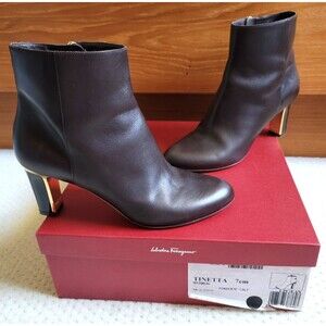 EUC Ferragamo Tinetta womens Brown Calf leather ankle boots 3" heel, 8.5 Italy